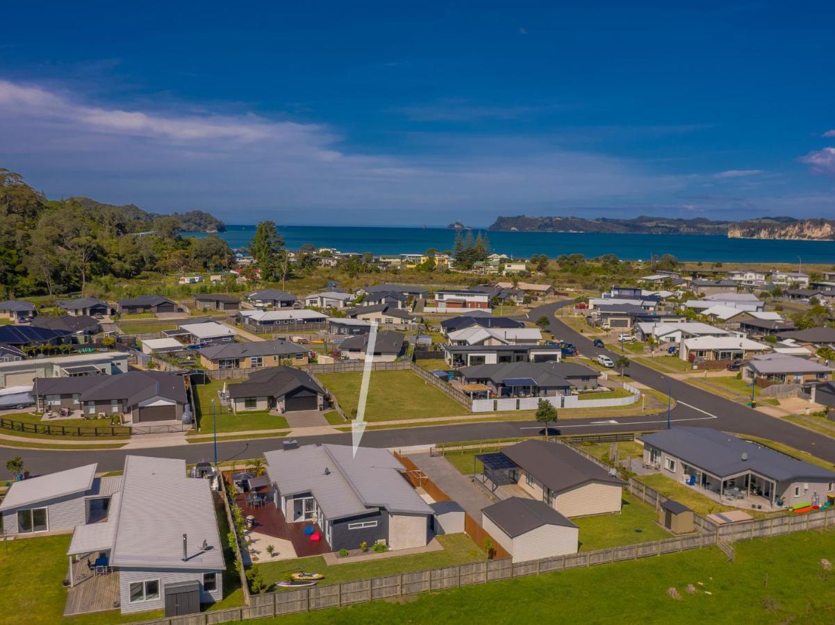 Modern Beach Pad - Whitianga Holiday Home Exterior foto