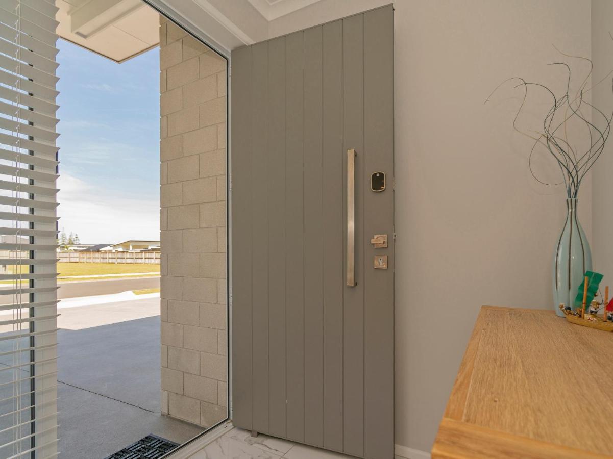 Modern Beach Pad - Whitianga Holiday Home Exterior foto