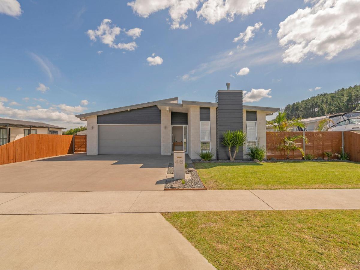 Modern Beach Pad - Whitianga Holiday Home Exterior foto